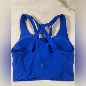 Lululemon sports bra/crop top